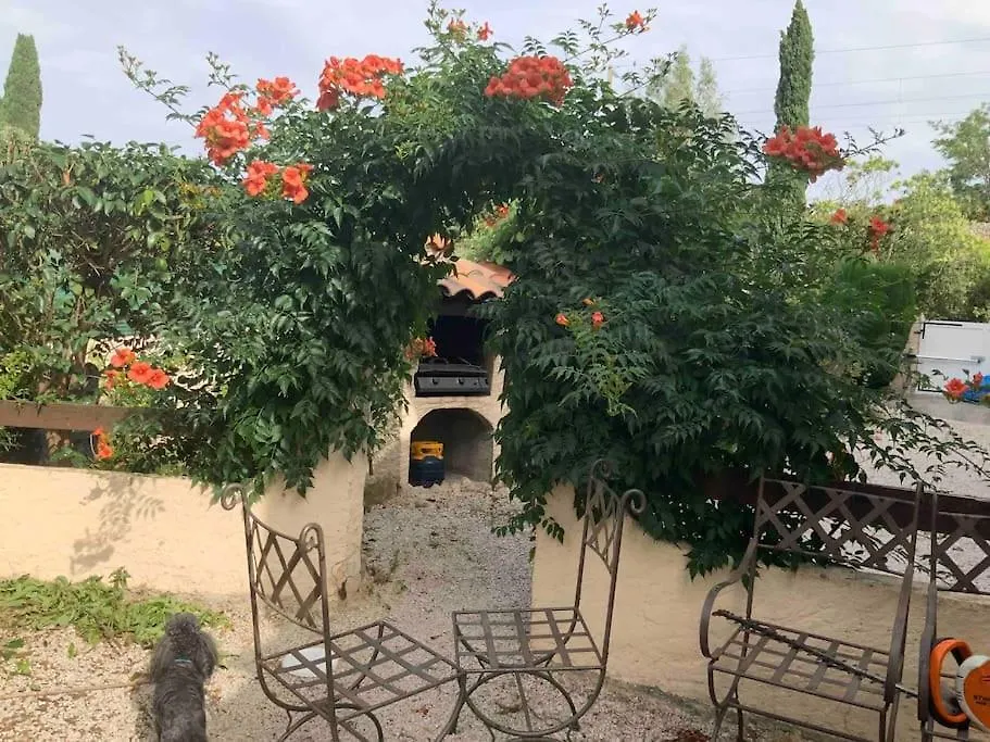 St Cyr Sur Mer Appart 6Pers Avec Jardin Et Parking A 30M De La Plage Saint-Cyr-sur-Mer