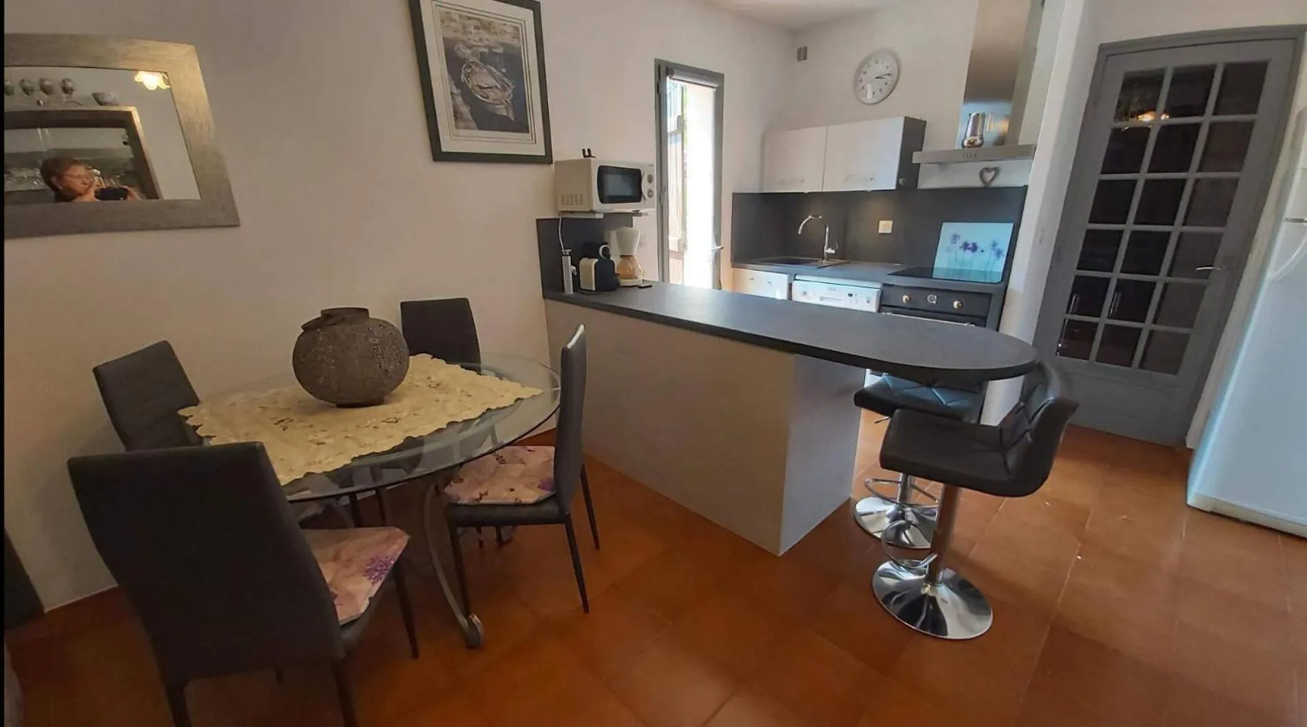 Apartment St Cyr Sur Mer Appart 6Pers Avec Jardin Et Parking A 30M De La Plage Saint-Cyr-sur-Mer