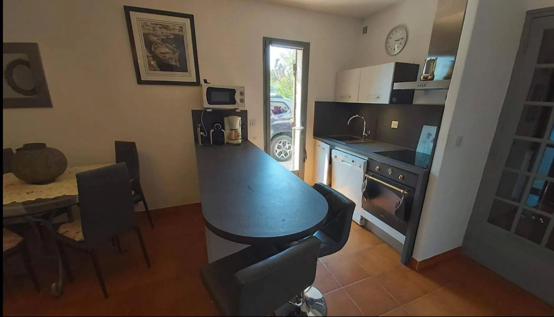 Apartment St Cyr Sur Mer Appart 6Pers Avec Jardin Et Parking A 30M De La Plage Saint-Cyr-sur-Mer