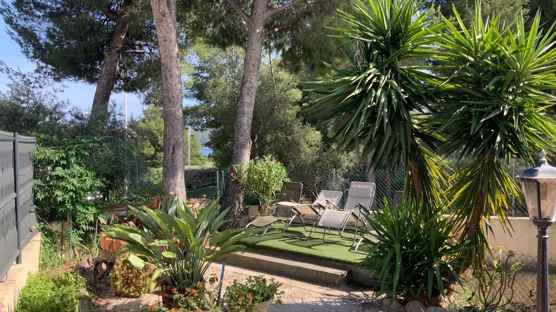 St Cyr Sur Mer Appart 6Pers Avec Jardin Et Parking A 30M De La Plage location