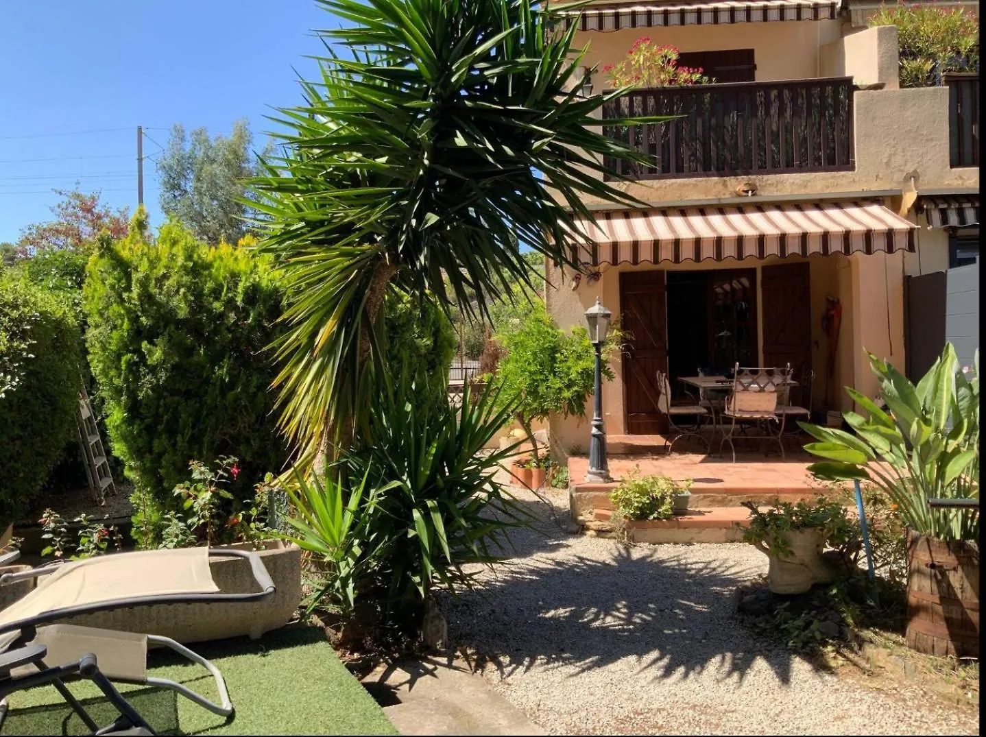 St Cyr Sur Mer Appart 6Pers Avec Jardin Et Parking A 30M De La Plage Saint-Cyr-sur-Mer 0*,  France
